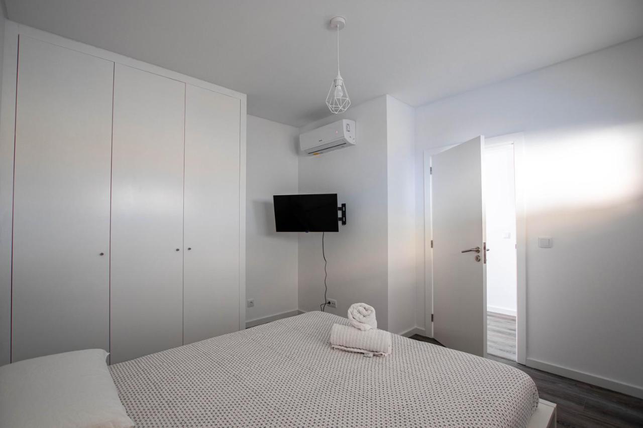 Lovely Sea View Apartment Sesimbra Esterno foto
