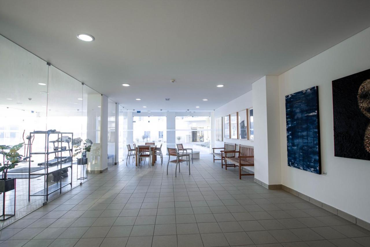 Lovely Sea View Apartment Sesimbra Esterno foto